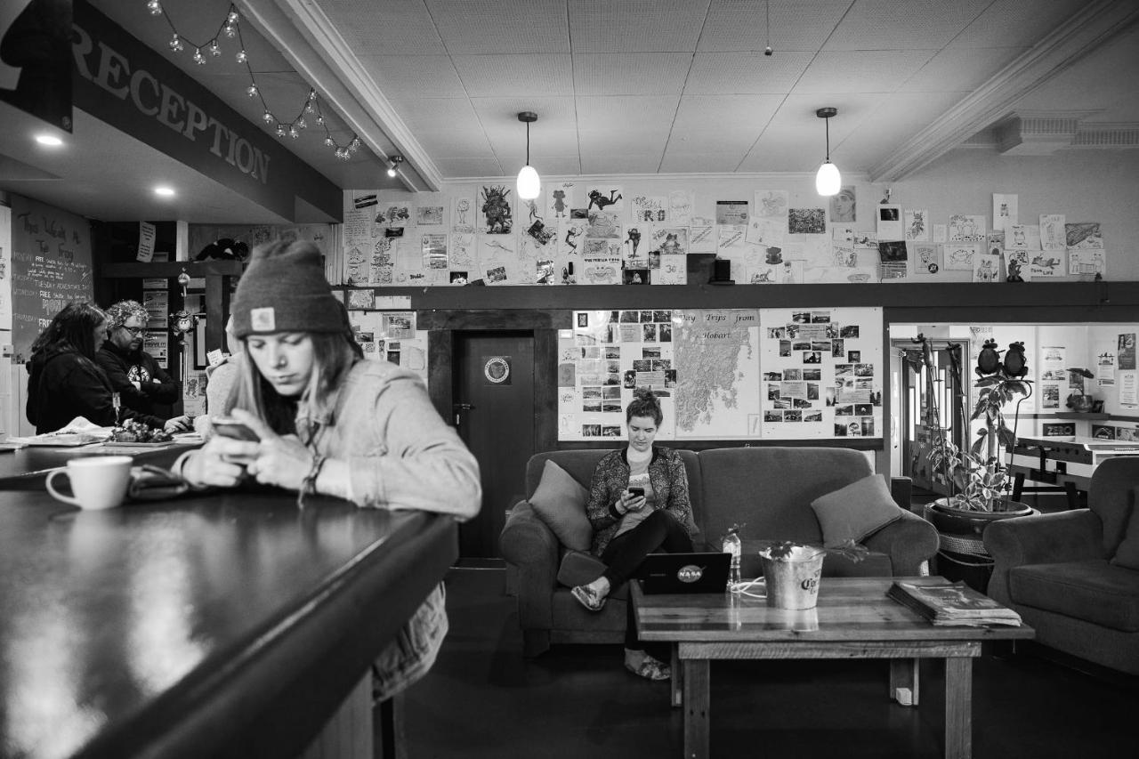 The Pickled Frog Hostel Hobart Bagian luar foto