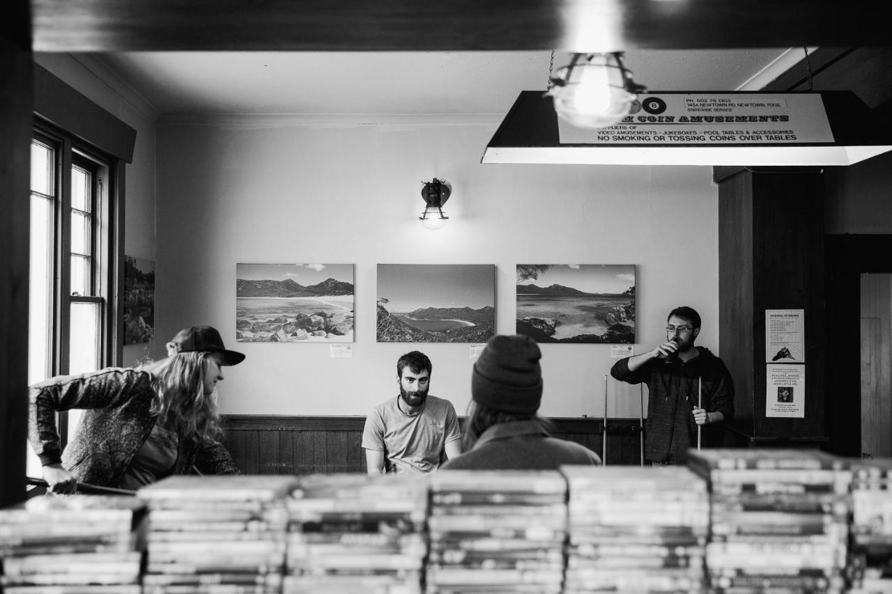 The Pickled Frog Hostel Hobart Bagian luar foto