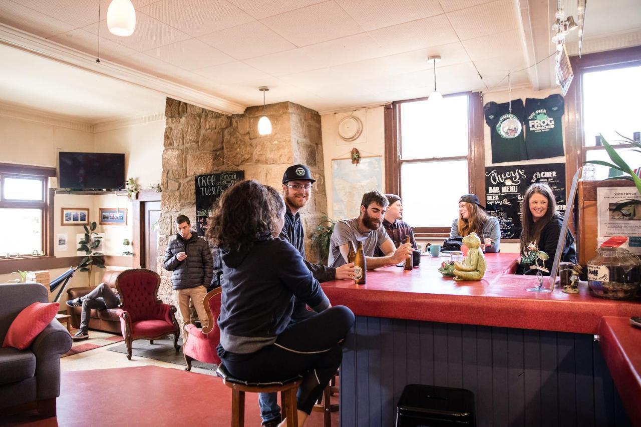The Pickled Frog Hostel Hobart Bagian luar foto