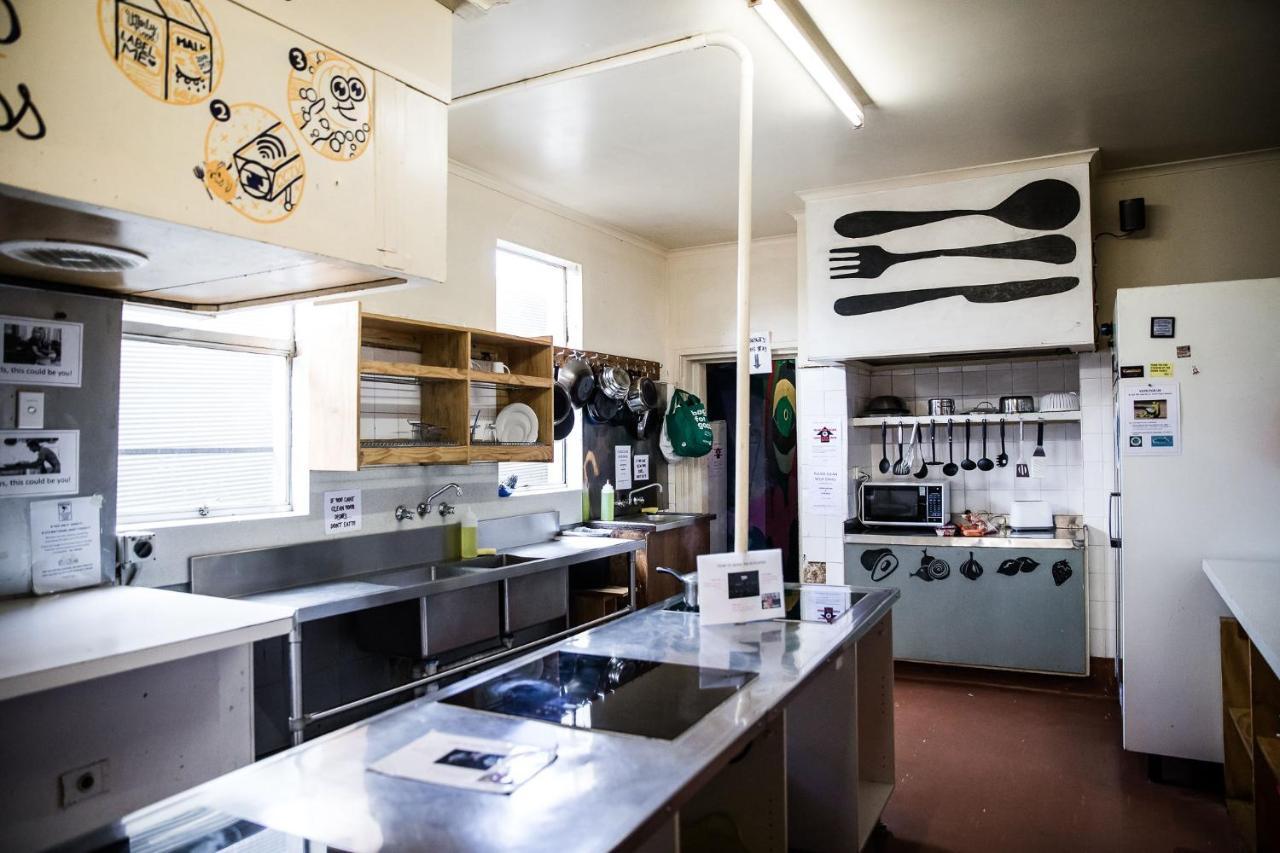 The Pickled Frog Hostel Hobart Bagian luar foto